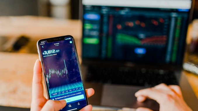 Is DeFi a Better Choice for Crypto Investors Than CeFi? Coinpedia - Fintech & Cryptocurreny News Media