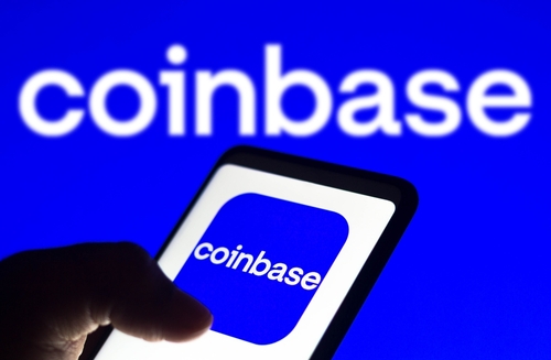 Coinbase sues SEC, Ark Invest buys $8.6m in Coinbase stock Coinbase sues SEC, Ark Invest buys $8.6m in Coinbase stock