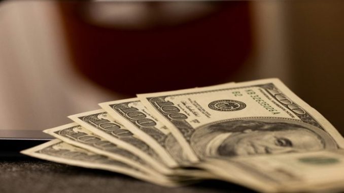 Bitcoin holds steady as inflation stays sticky and growth slows